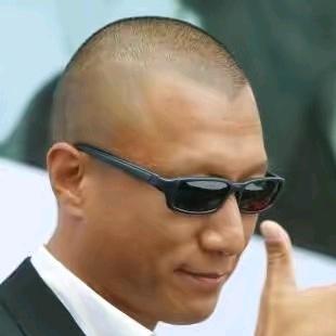 豹哥