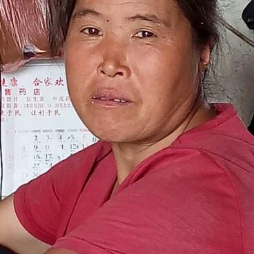 农民苦啊!现在菜农