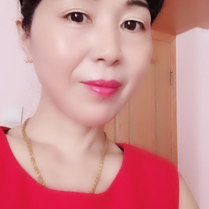 芳草地