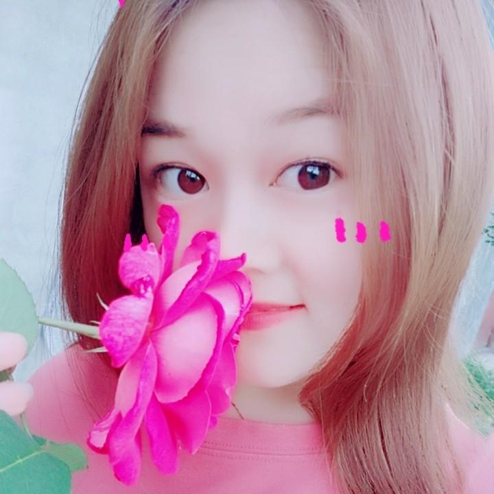 静静呀 "🥰