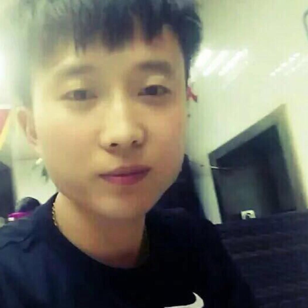 华龙路大庆车行雅迪电动车