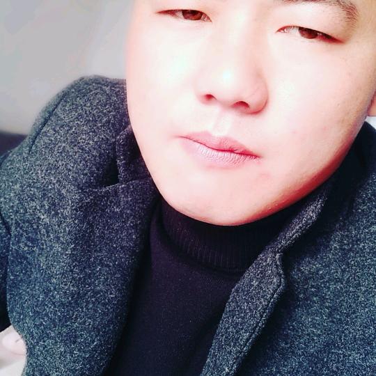 大个白_