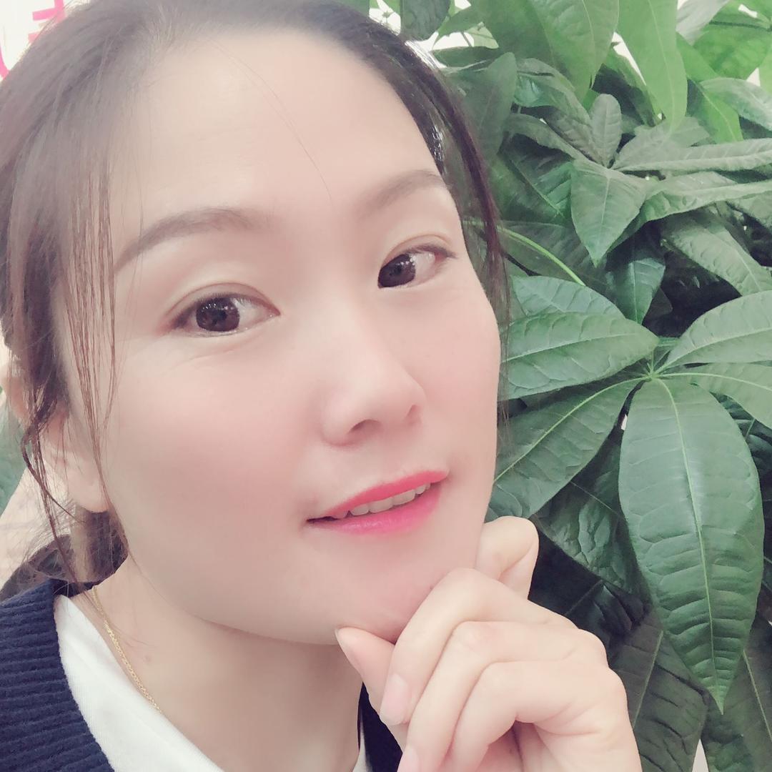 四月