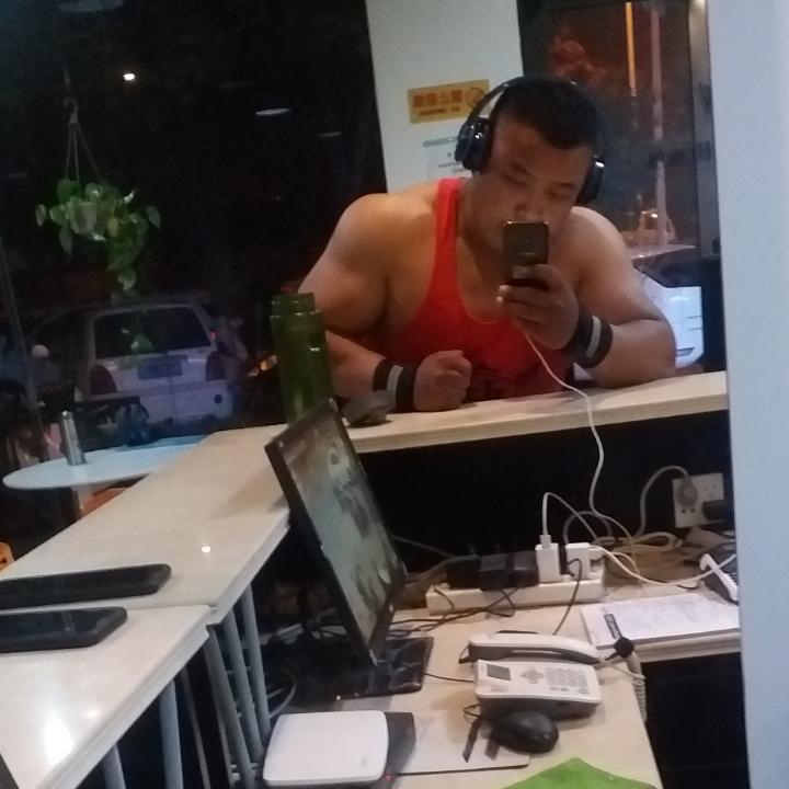 菜刀哥（非洲十年）