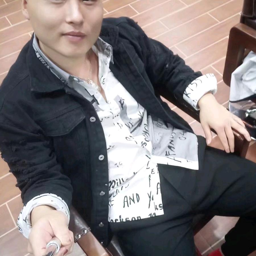 @李某