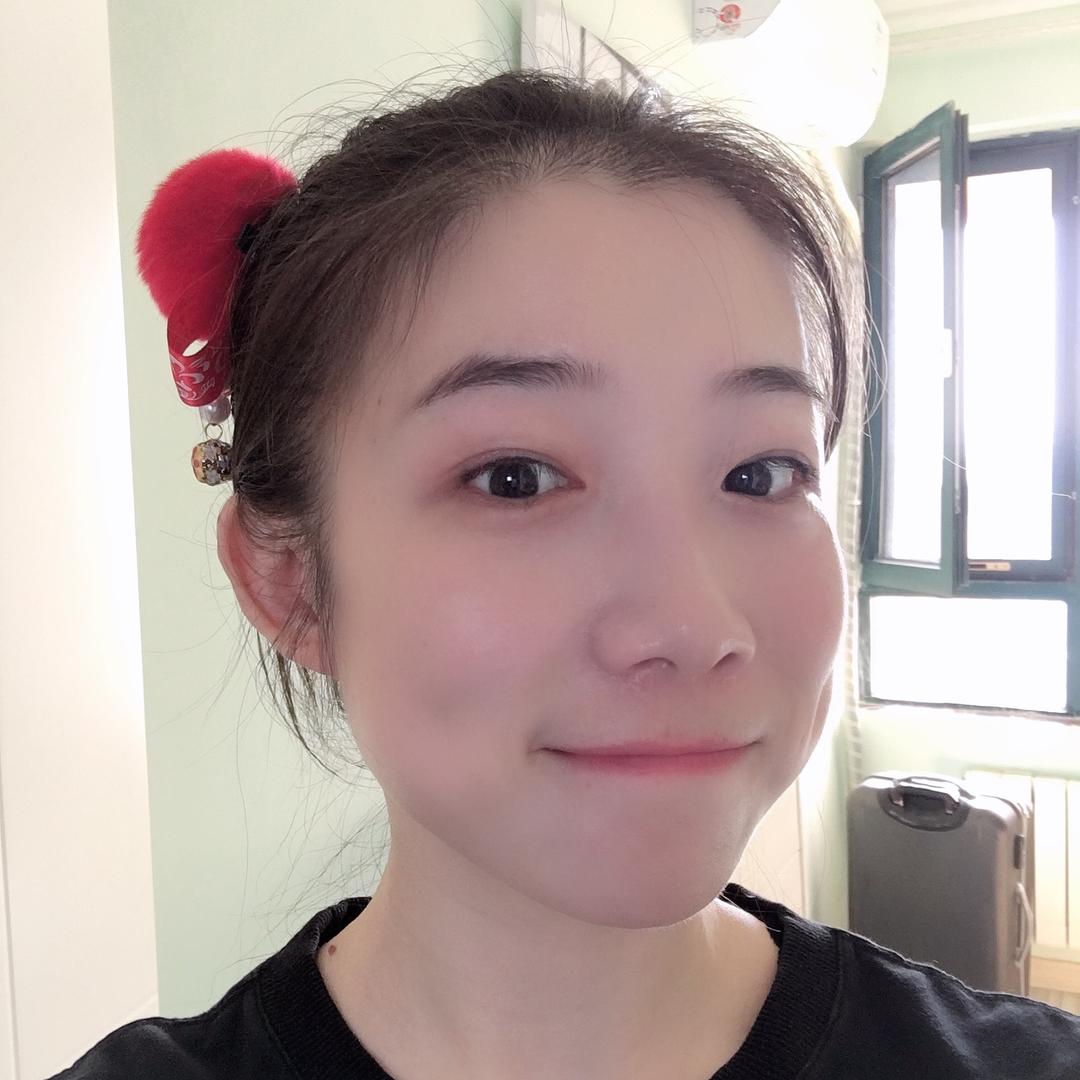 苹果树上小花朵