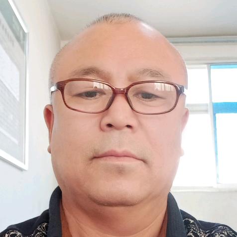 龍行天下