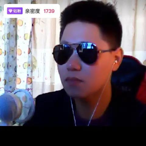奔跑阿宝鲜花VR