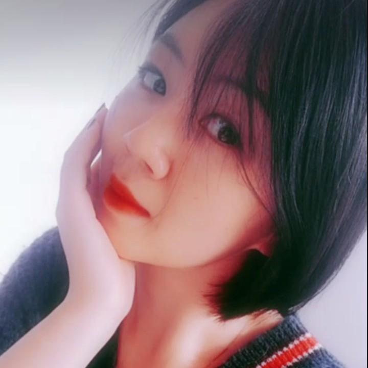 屈丽