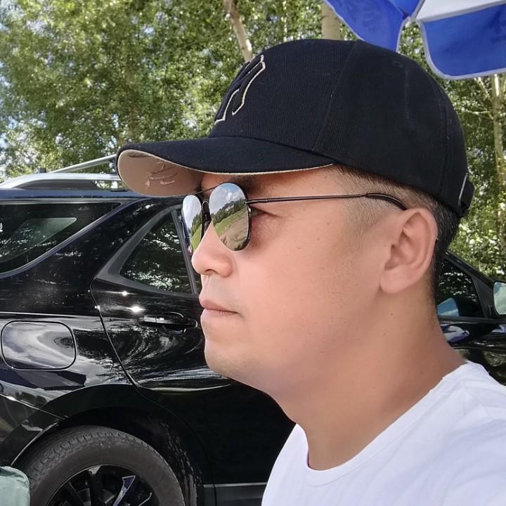 豁牙子勇哥