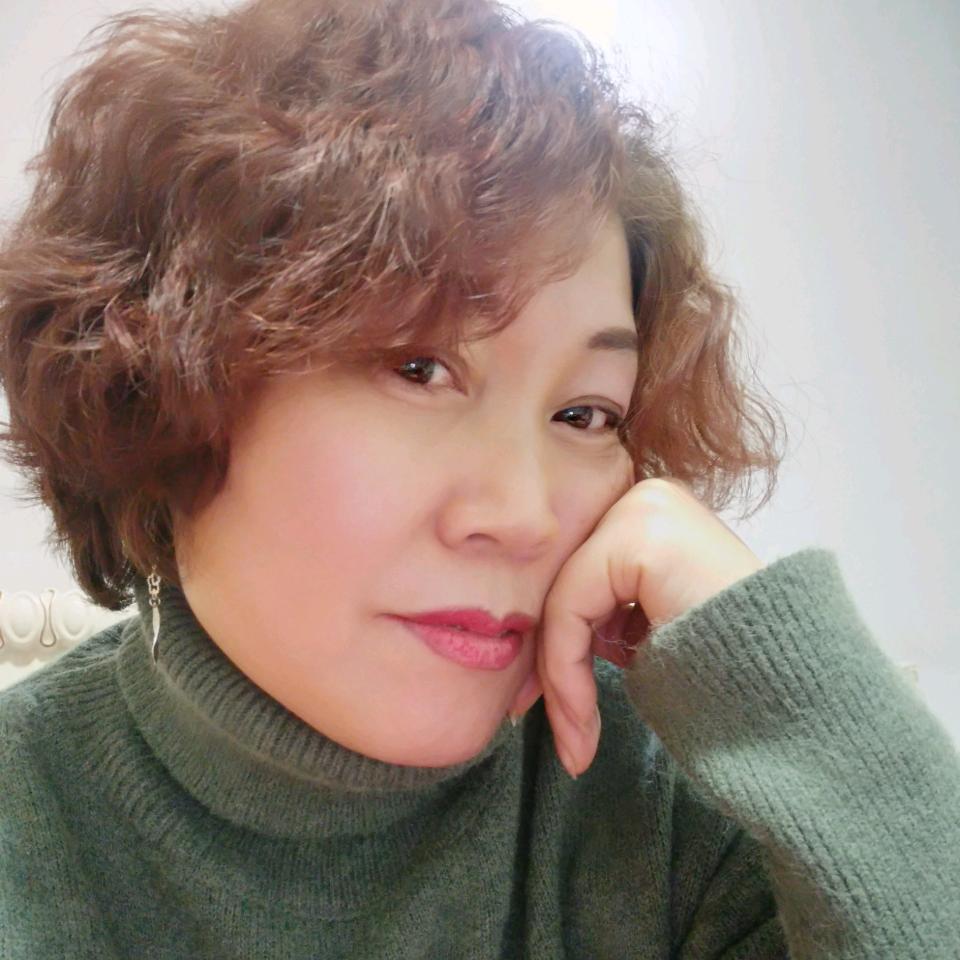 小爱姐姐（不定时直播）