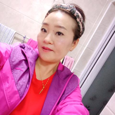 云朵（橱窗有好物）