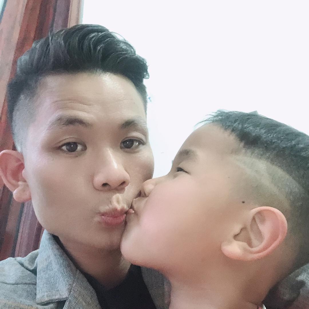 陈百银