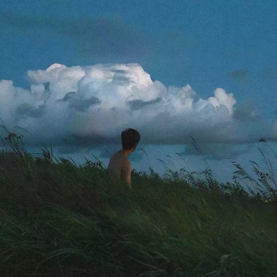 不会摄影的小帅