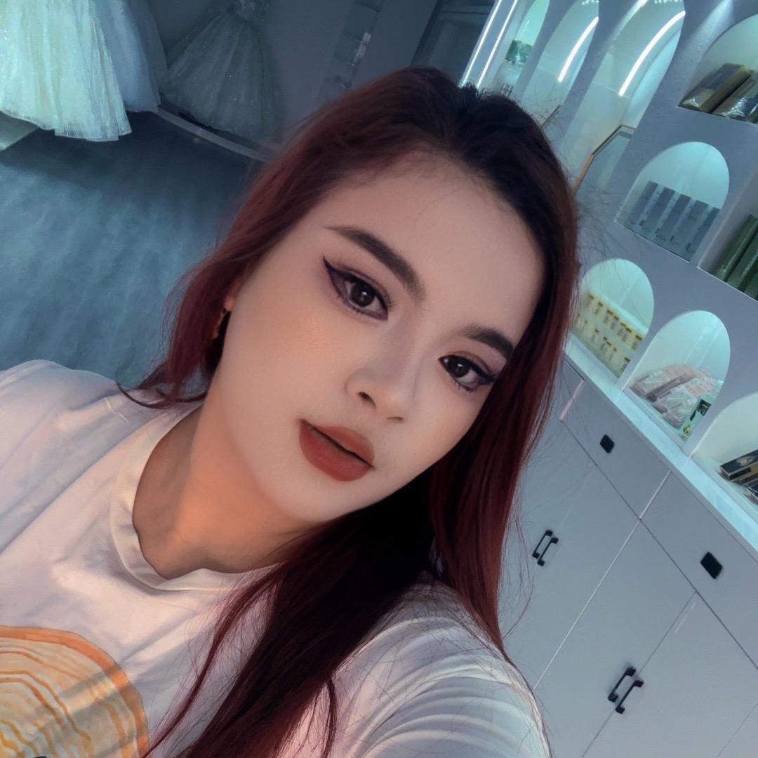Ak kipinak🦋🦋