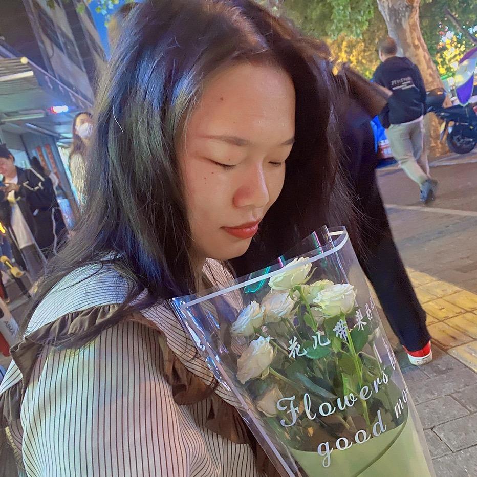 阿放来了 (❤ε❤)