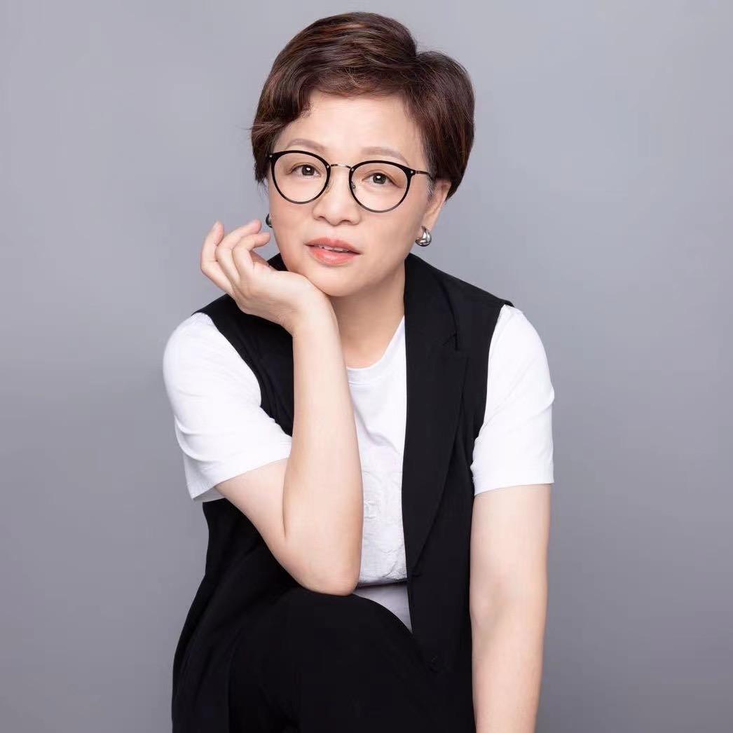 ECACA服饰女装专卖店