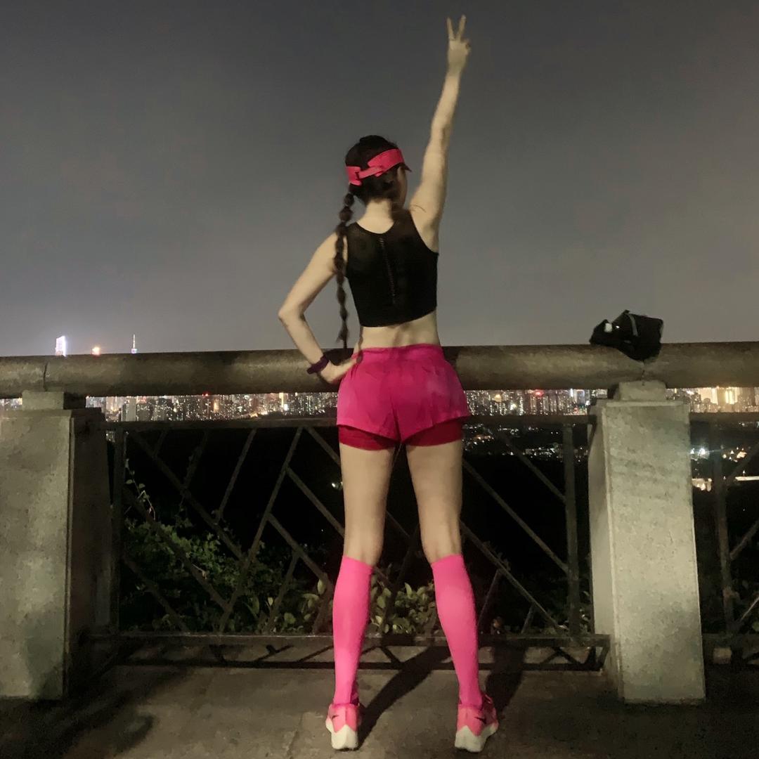 辫子奕运动服饰【停播中～辫子在修养中】