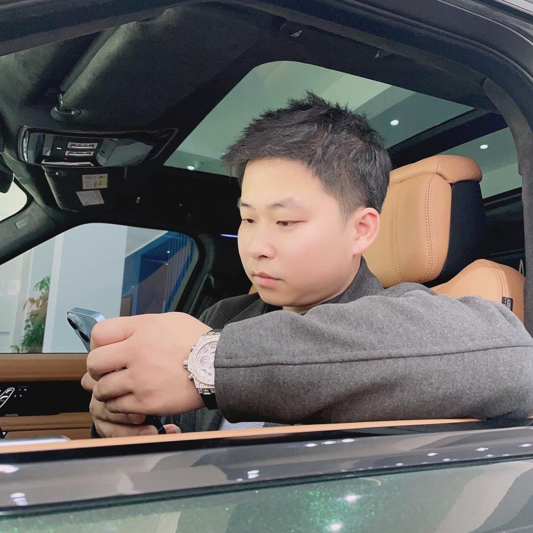 海龙玩车（湘潭天一名车）