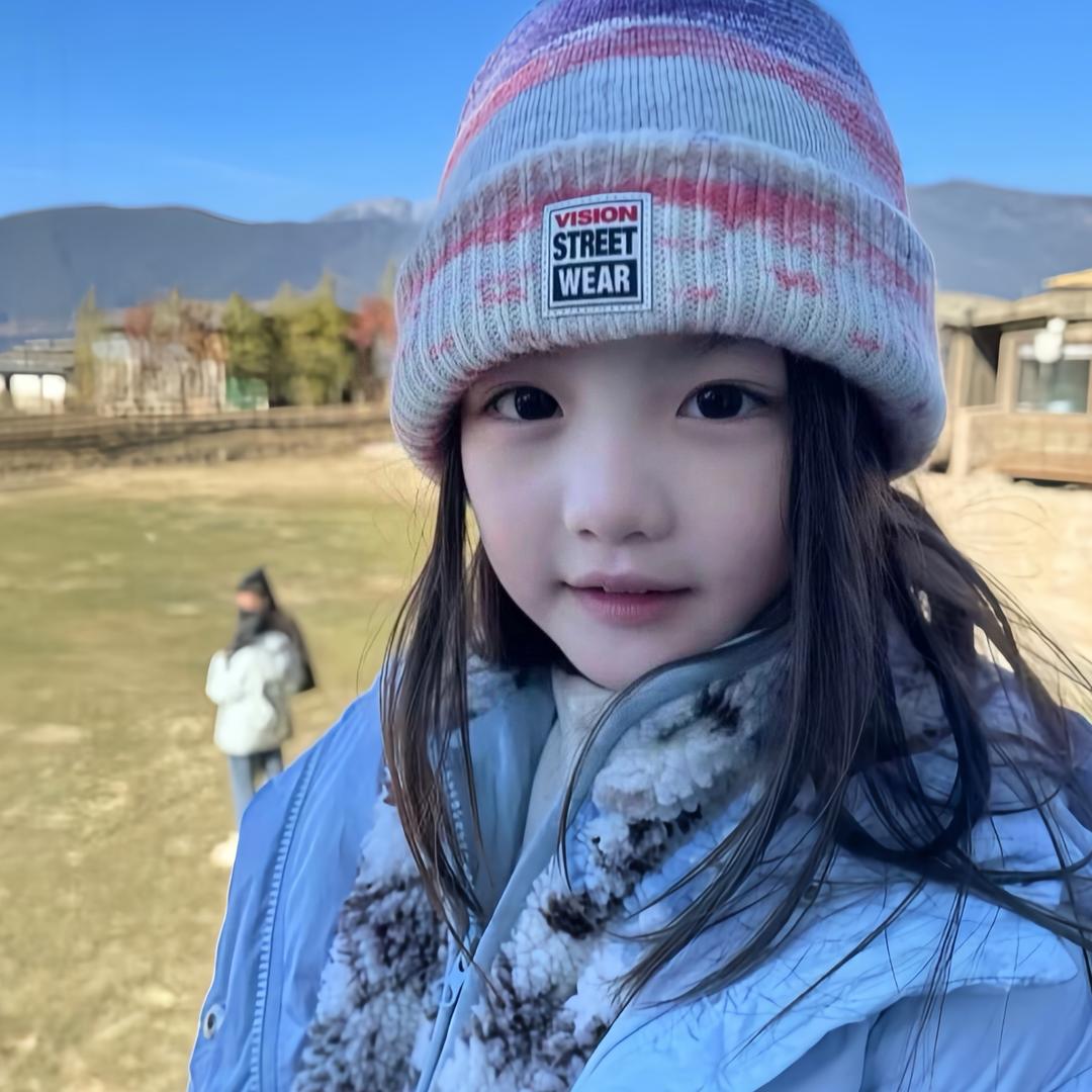 吃个冰淇淋-