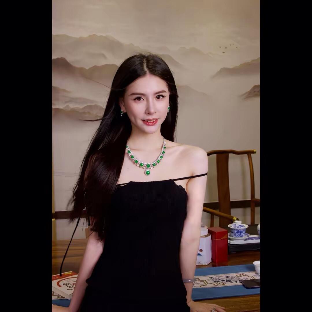 依依翡翠定制