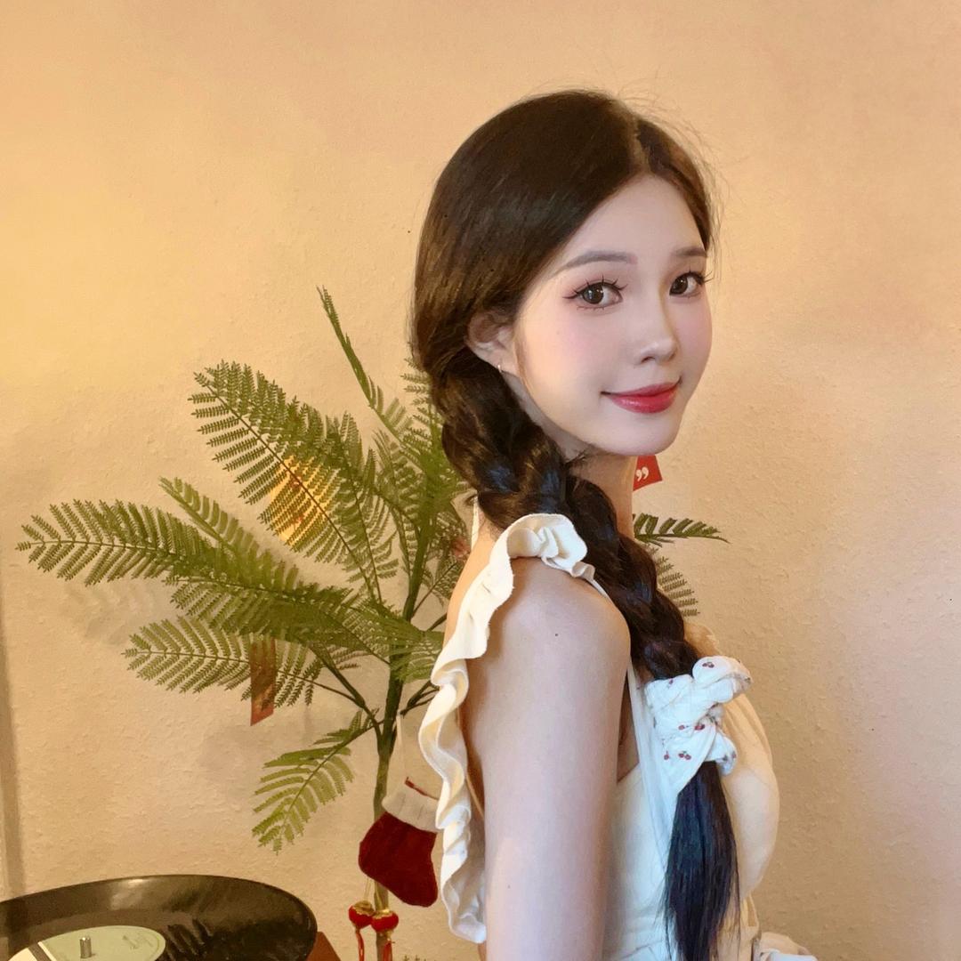 娜娜米