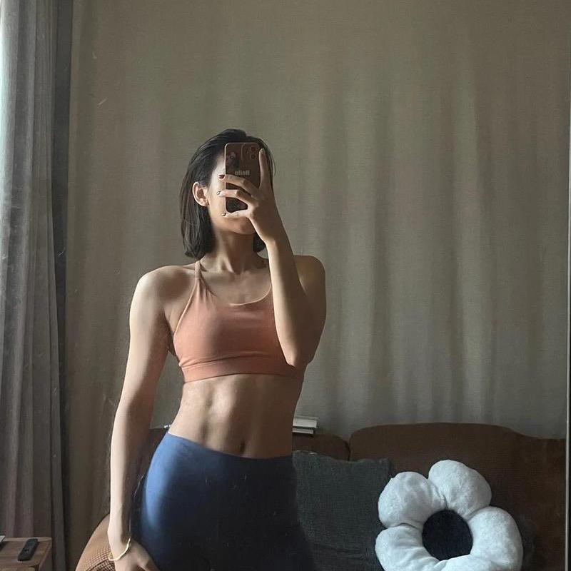 小涵又瘦了