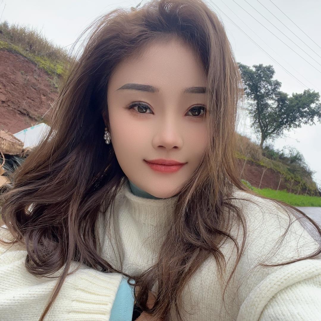 🎀 : ℳꪶⅈꪊ劉᭱ꦿএ🎀