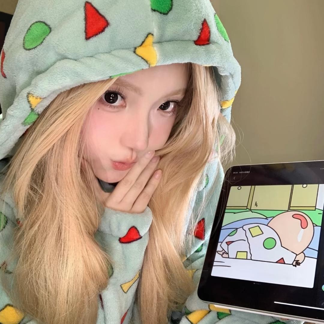 毛毛˶˃ ᵕ ˂˶
