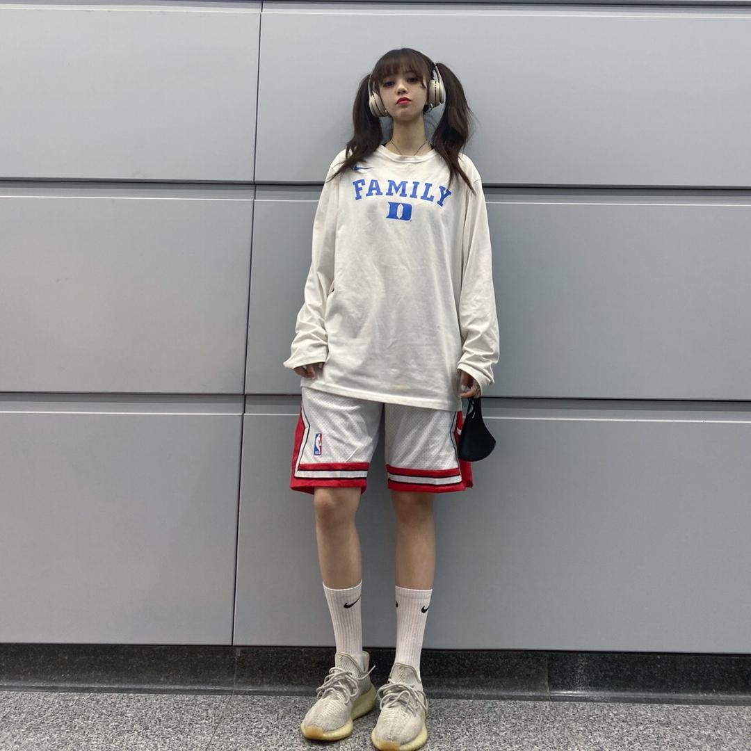 超爱打球的小白🏀