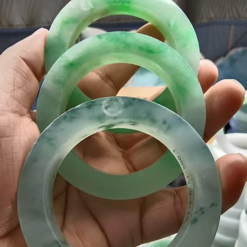 冰种翡翠李大叔