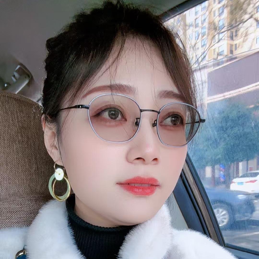 👧晴儿（月下相思）