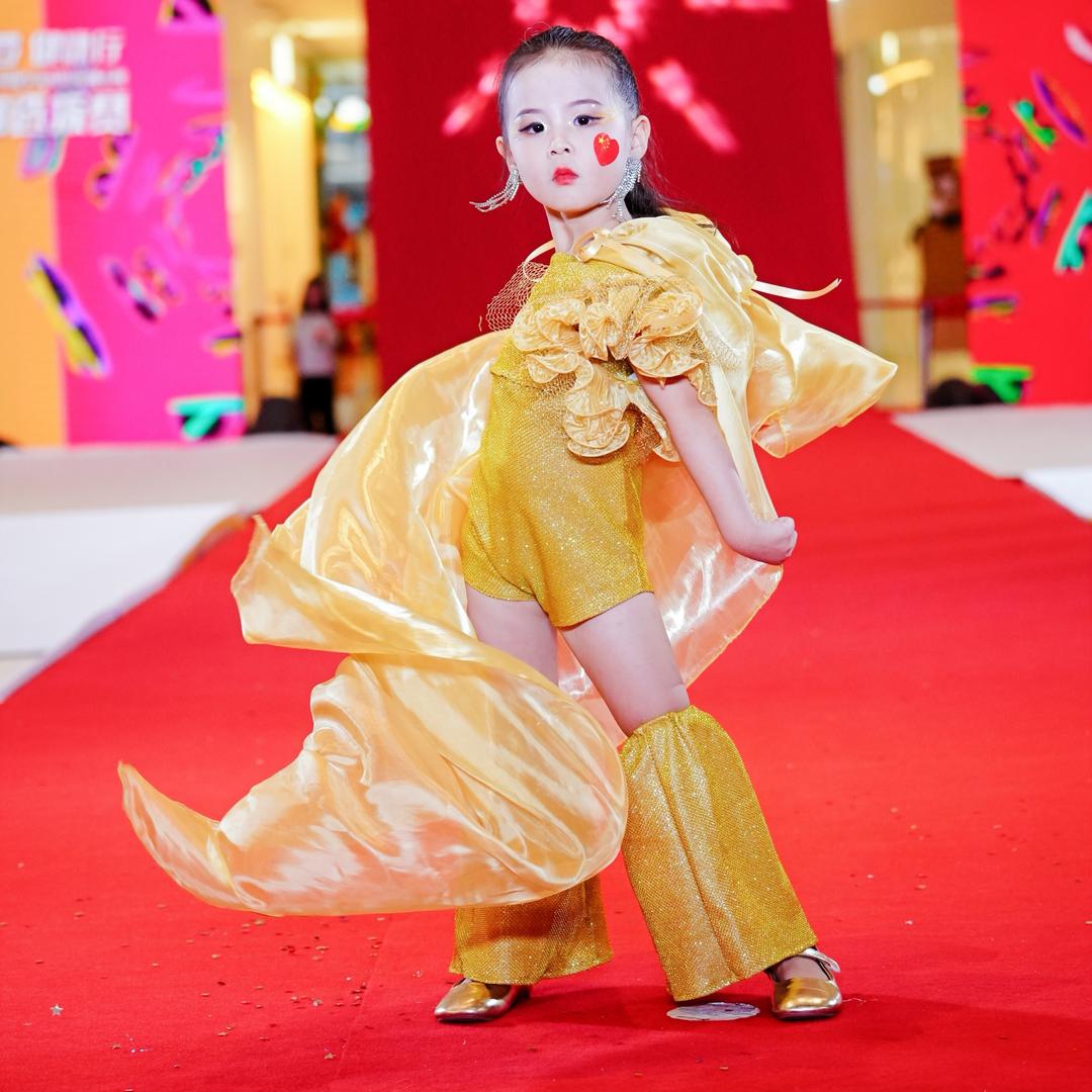 子夕的两个奶奶