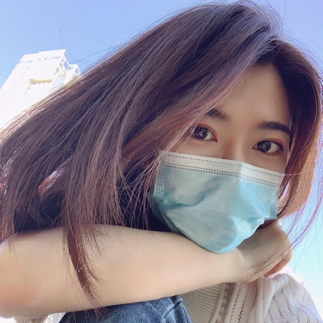 搬砖的小姐姐