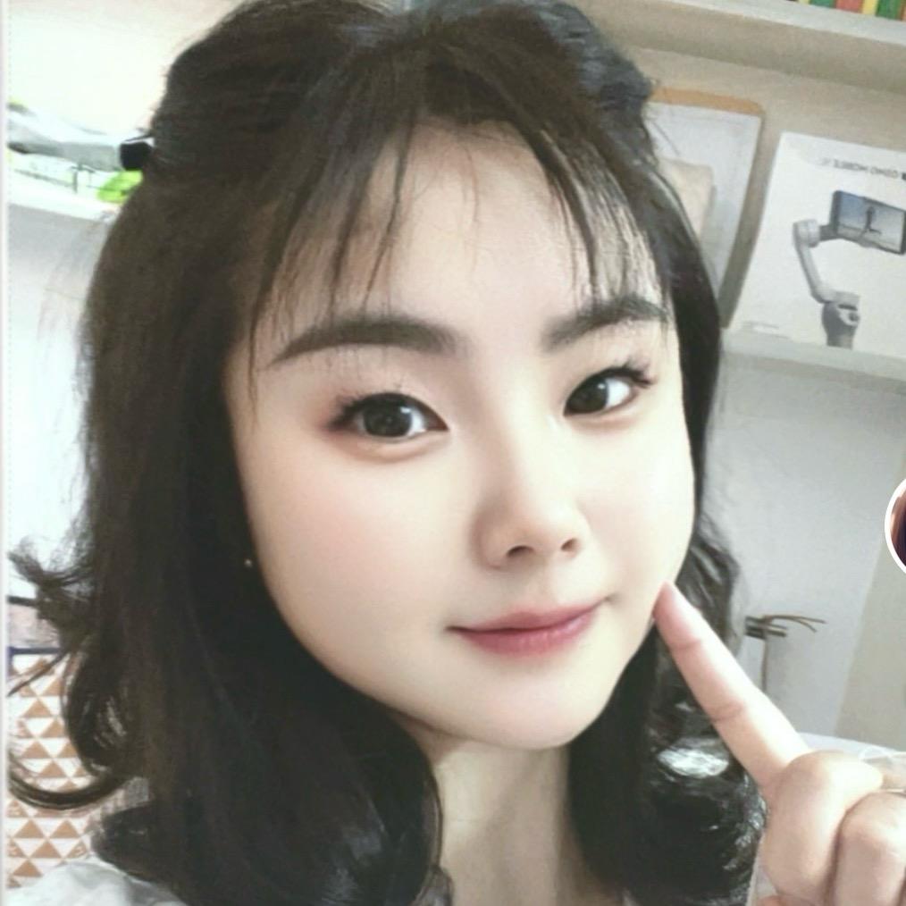 妆下淑女