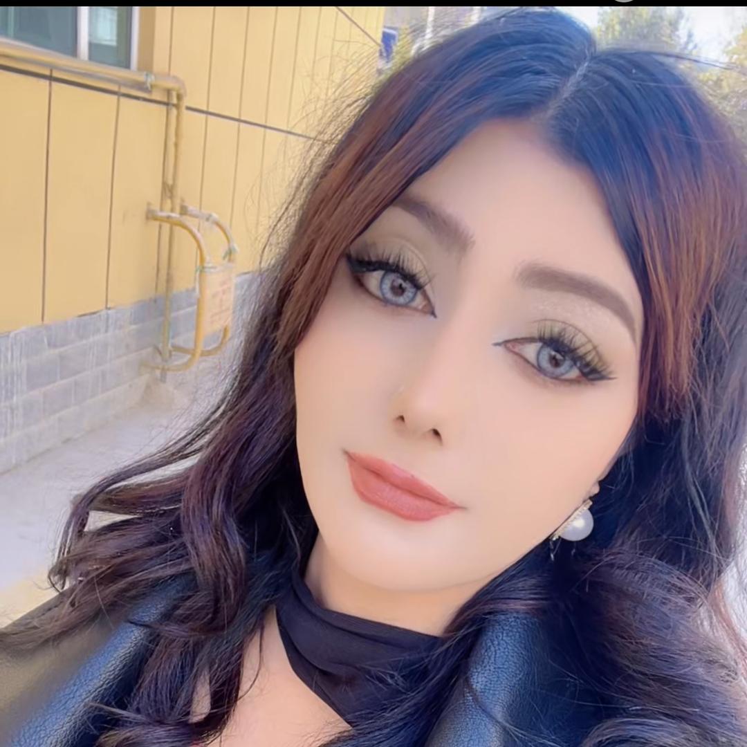 bila 🦋👑🛒🛒