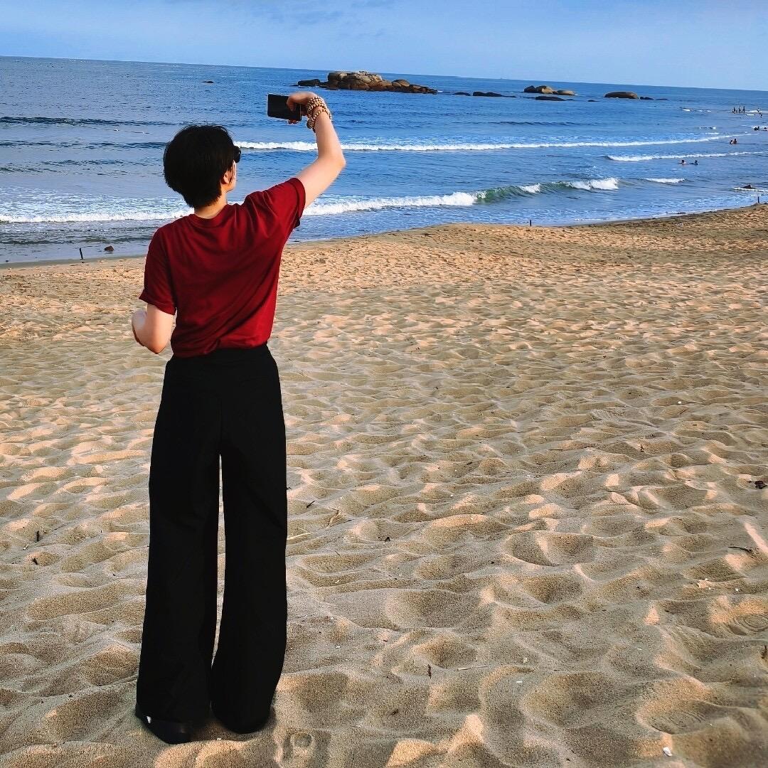 董不凡