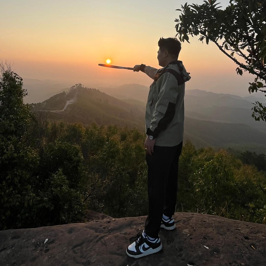 戰狼旅行记