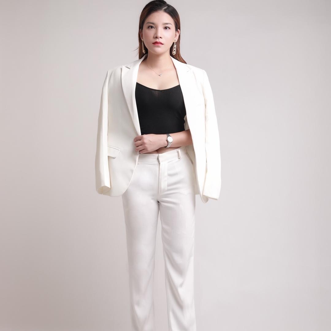 崇左市伊家房地产中介有限公司