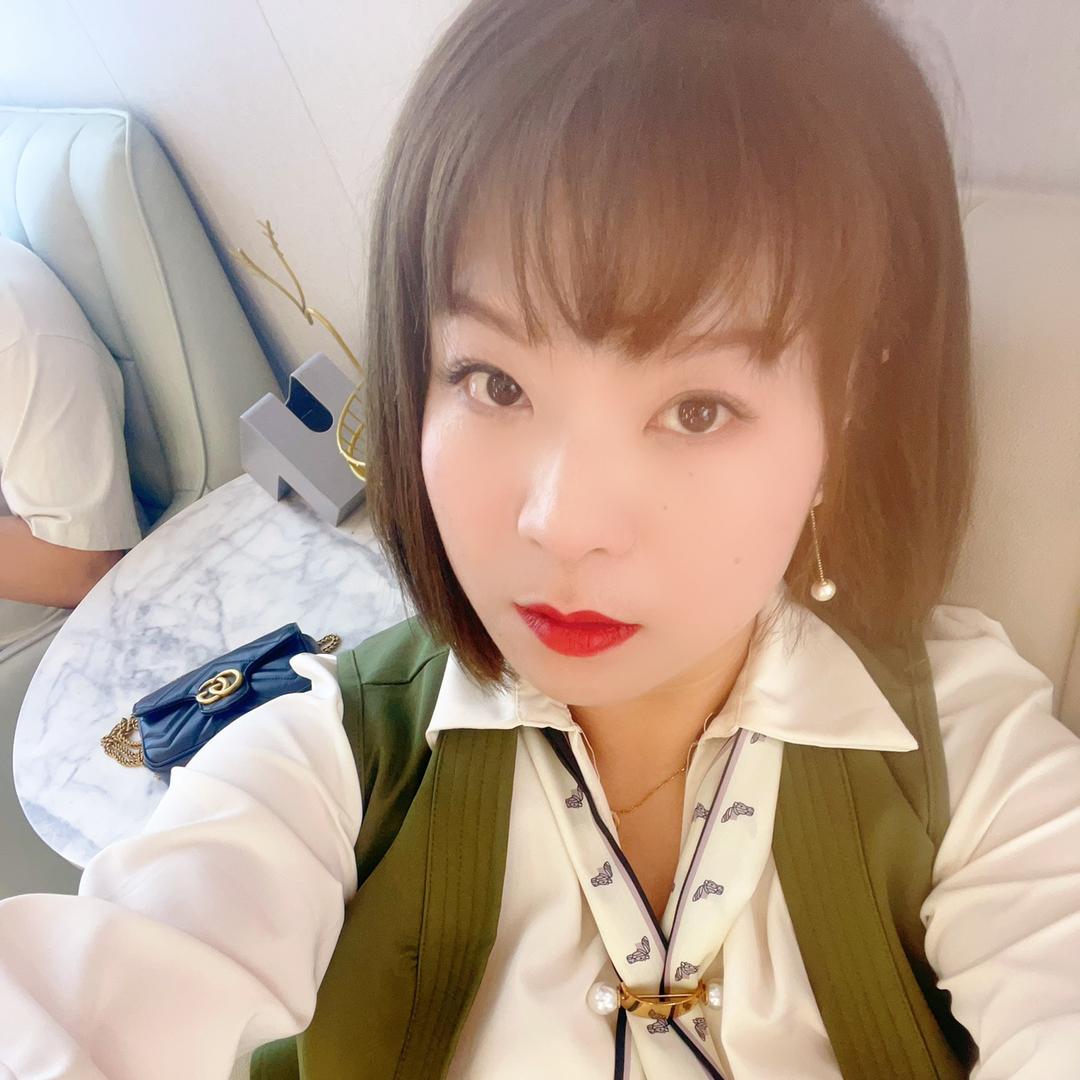 百变美女辣妈