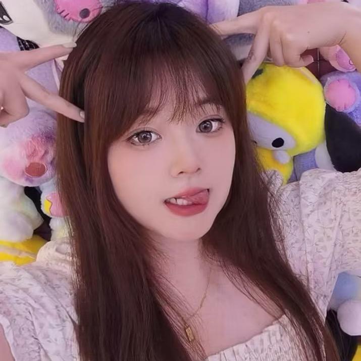 澄城女装（中国人寿楼下）