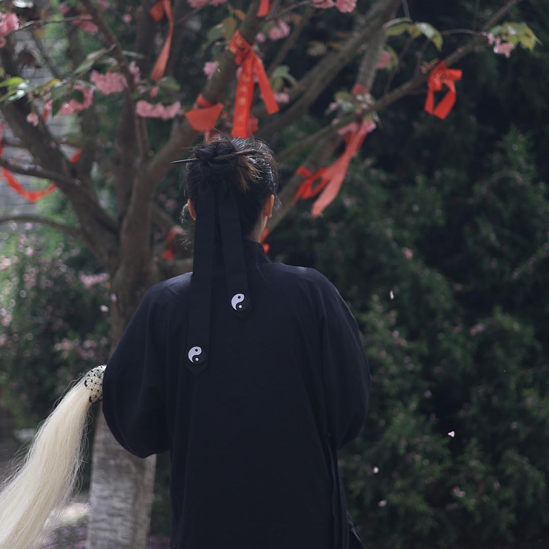 正一持雨