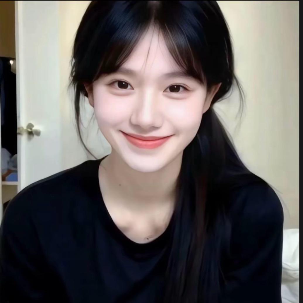 腼腆小美.