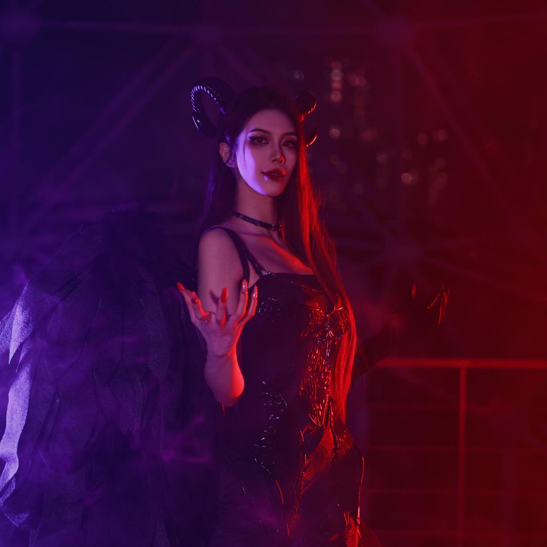 娜娜😈