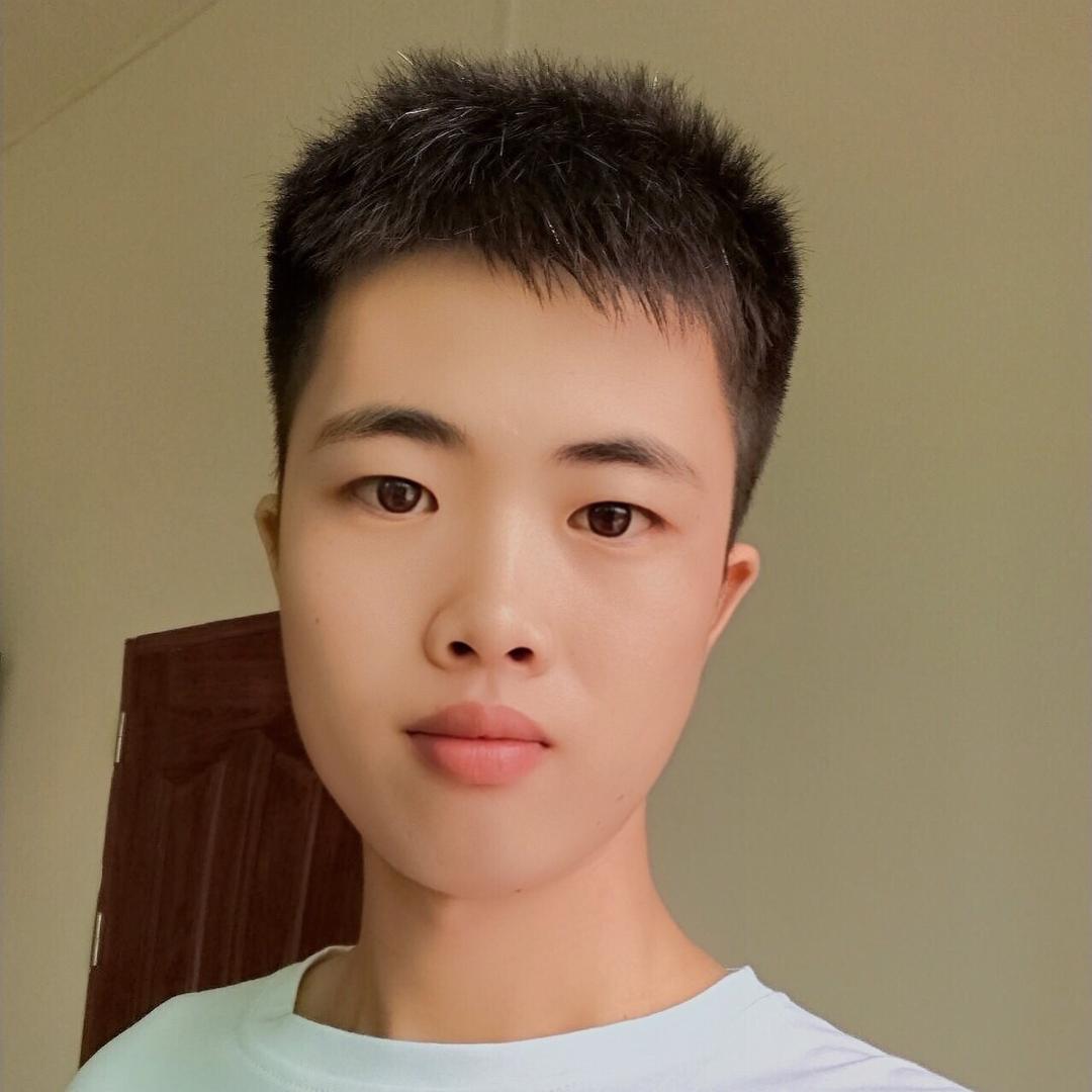 三百斤胖子