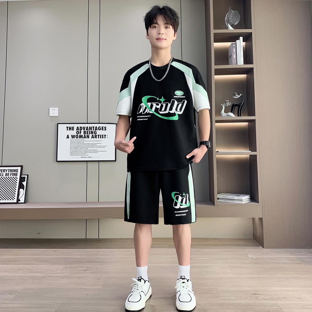 东启青少年服饰