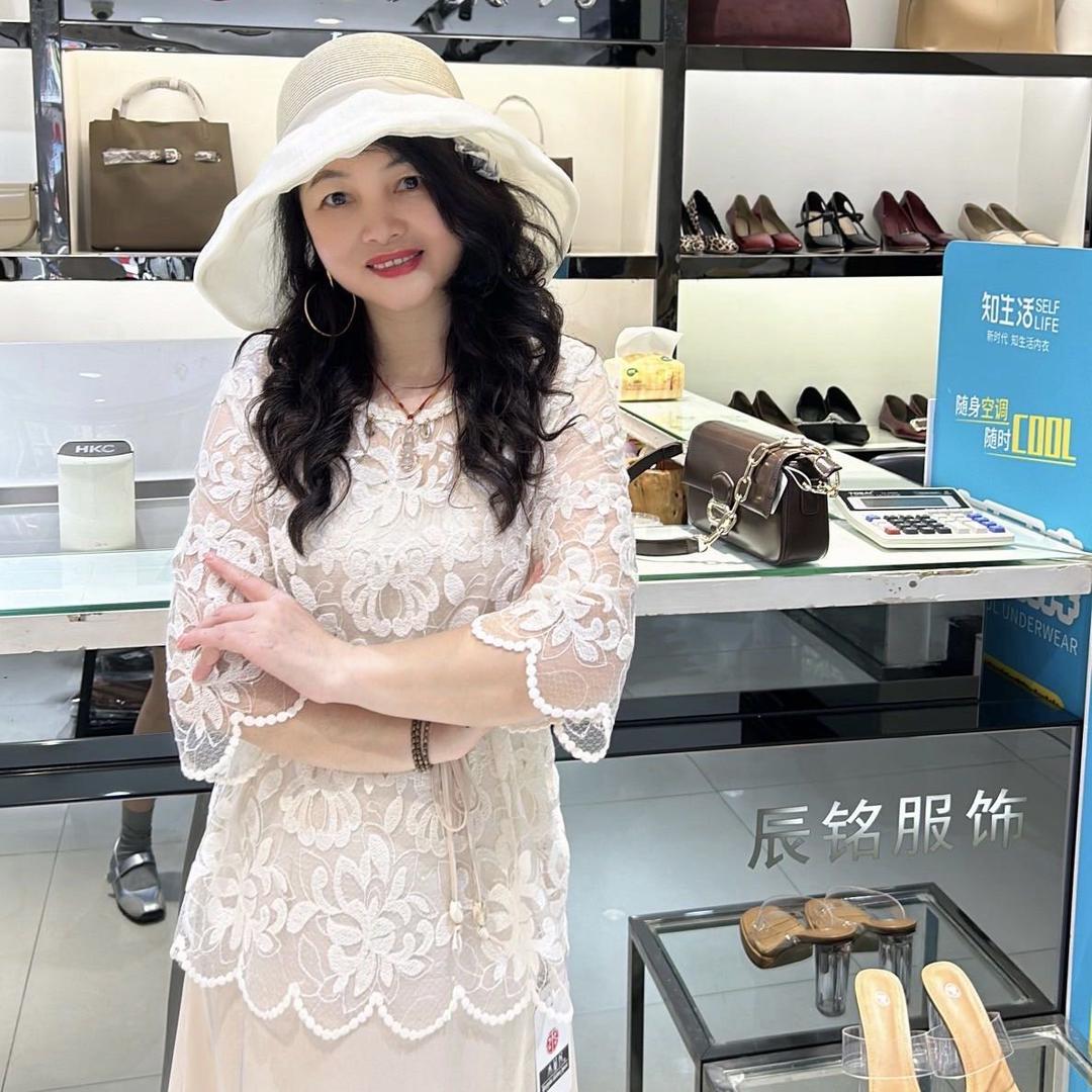 惠东吉隆木兰坊女装