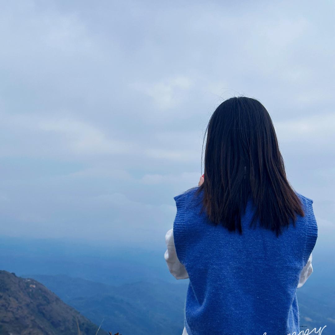 歐