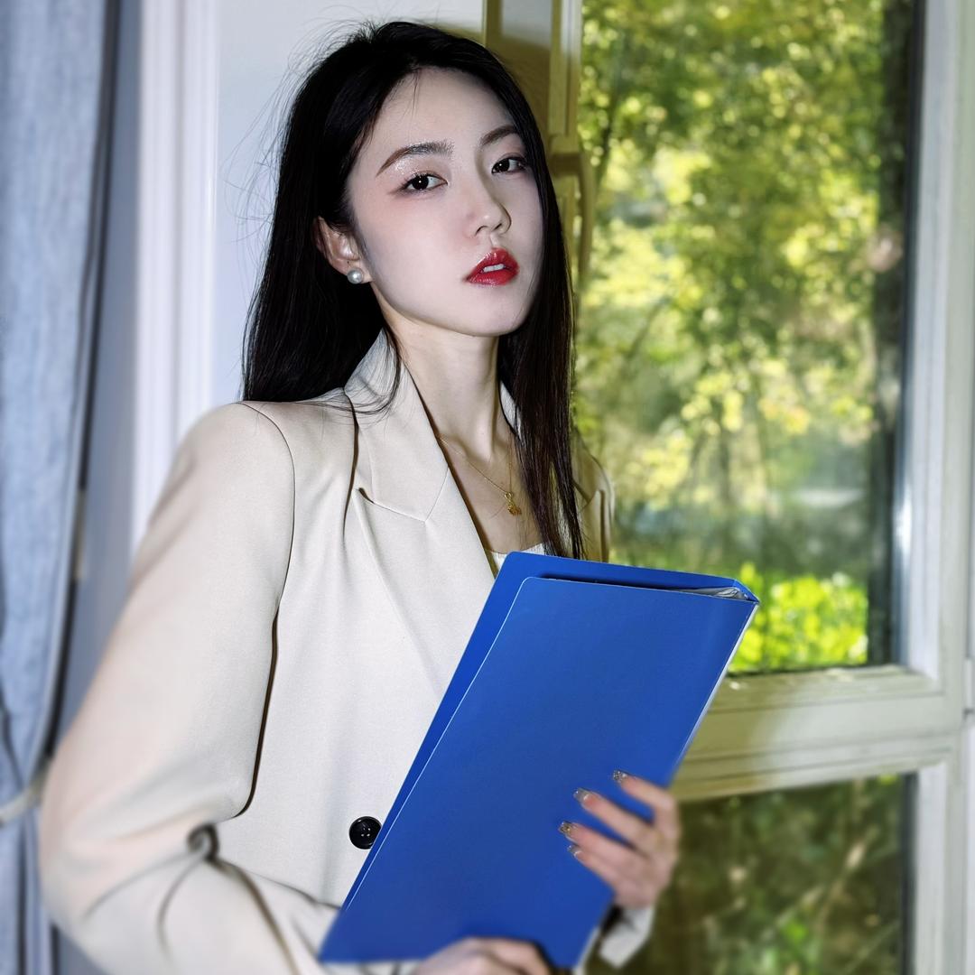 社保规划师-瑶瑶