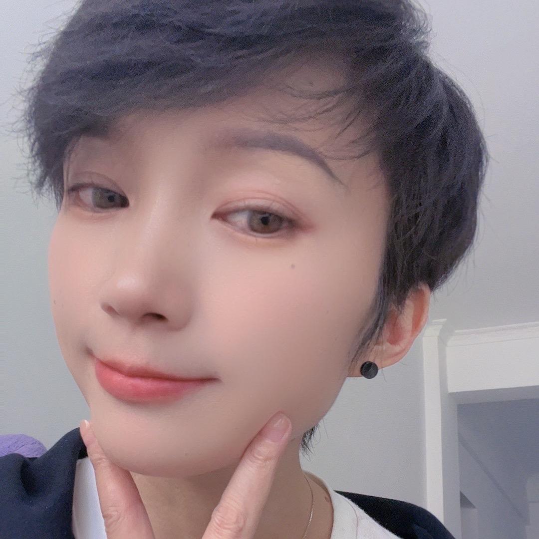 杨杨得亿